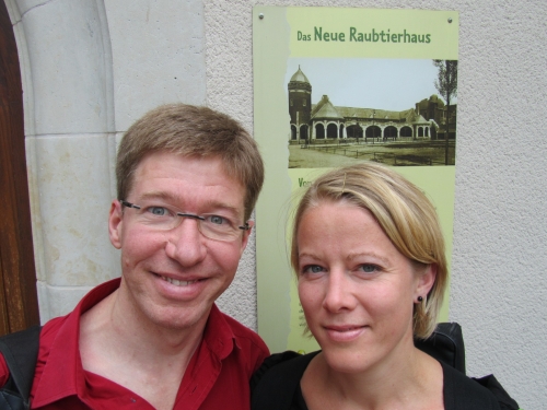 Foto: BACHFEST LEIPZIG 2012: Mit dem ZOOKONZERT zu Gast im Leipziger Zoo: Franz und Maria beim Raubtierhaus