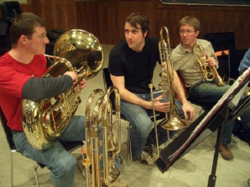Foto: CD-Aufnahme Zookonzert: Franz an der Tuba, Clemens an der Posaune und Franz mit der Trompete