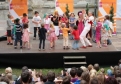 Foto: Tanz zum Erntedank bei "Vivaldi fr Kinder" beim Mittelrhein Musikfestival im Juli 2012 (Foto: piel-media)